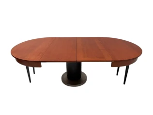 Art Deco Modernist Round Extendable Dining Room Table by Hendrik Wouda, 1931